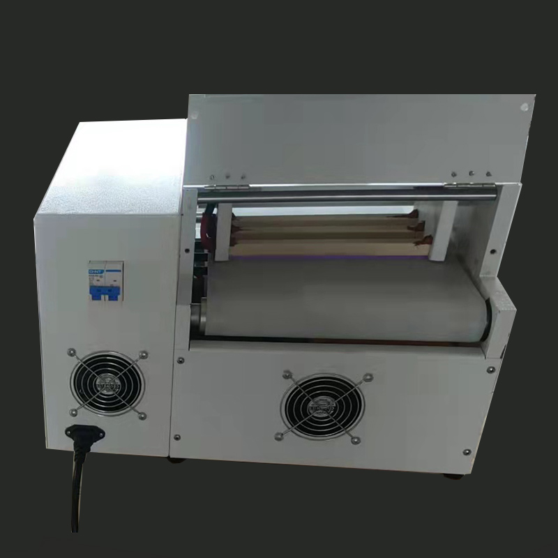 實驗室測試片材電暈機(圖3)